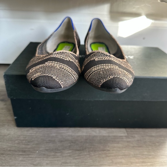 Rothy's The Point Women's Size 9.5 US Golden Shimmer Pointy Slip on Flat Shoes - Picture 8 of 8